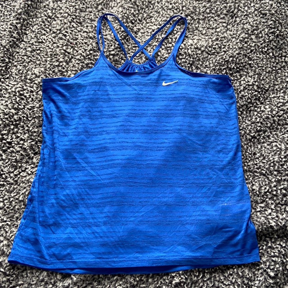 Nike workout too